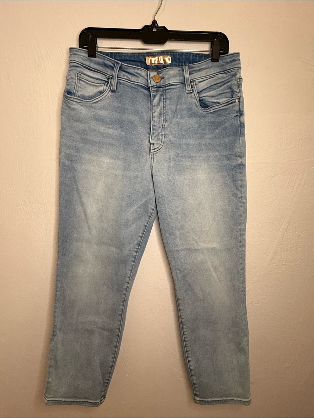 Kut from the Kloth Light Blue Cropped Jeans
